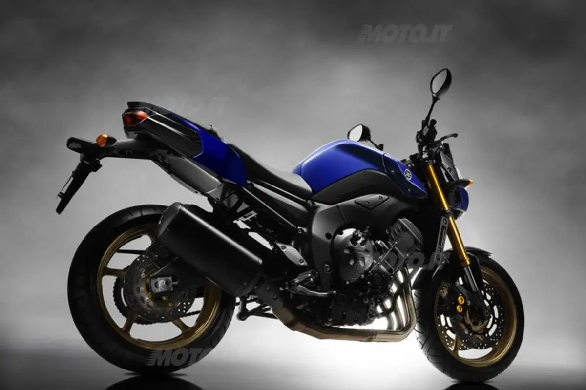 Svelata la Yamaha FZ8