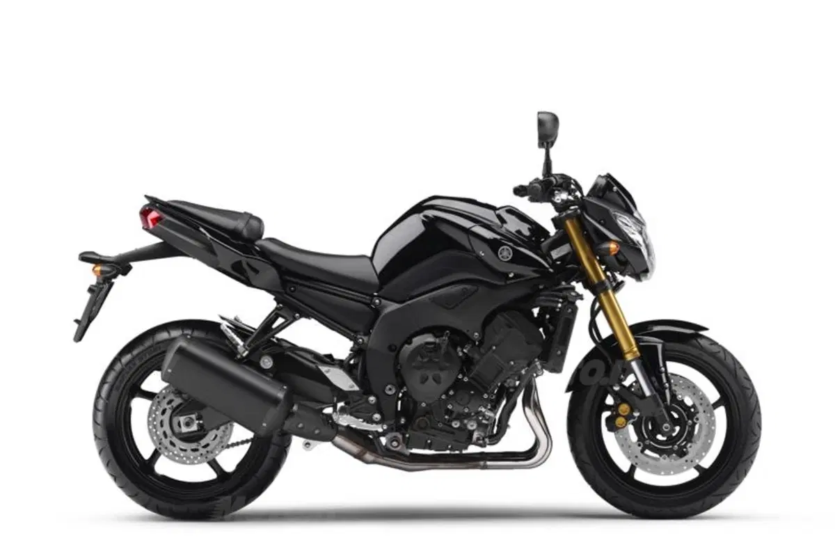 Svelata la Yamaha FZ8 (15)