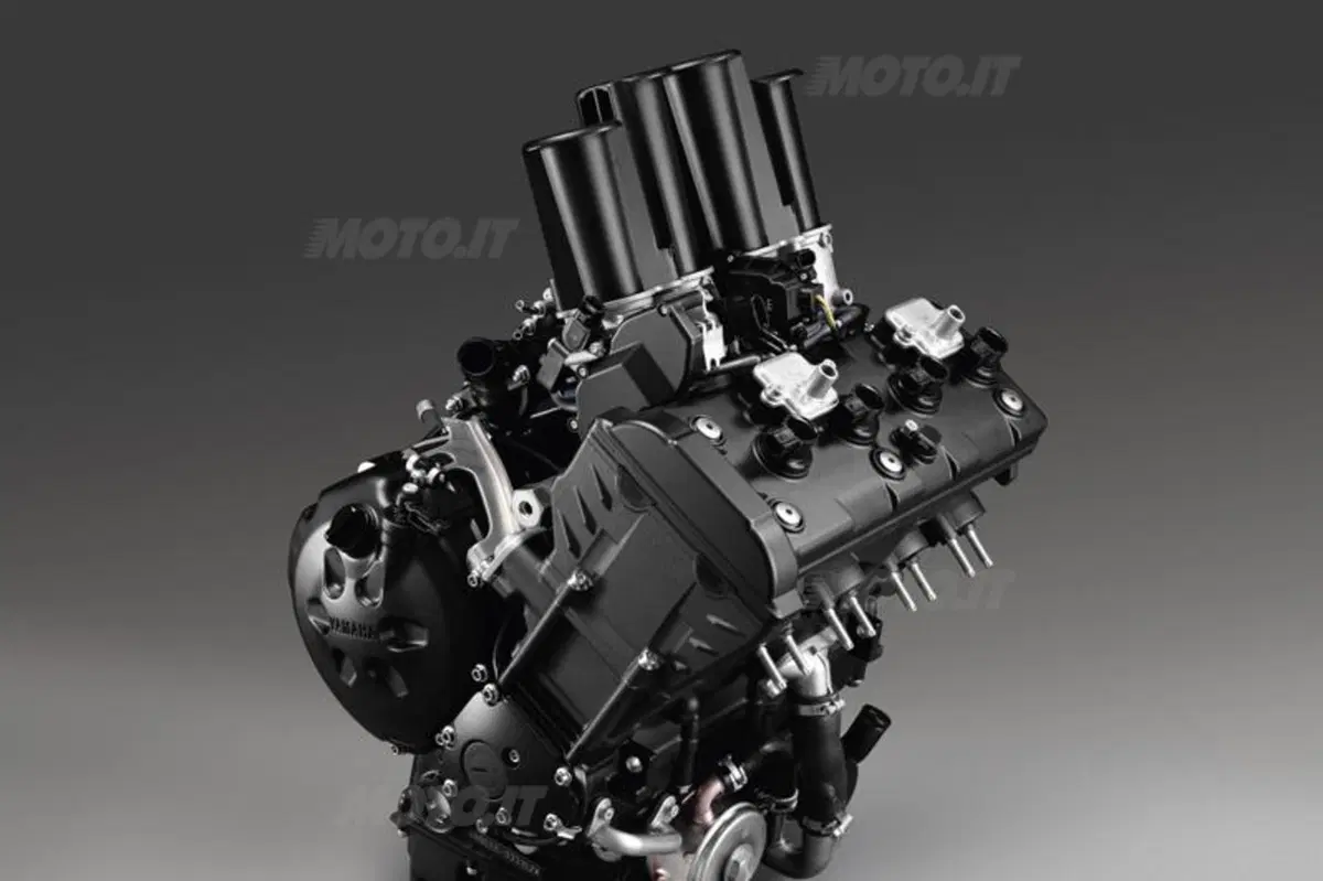 Svelata la Yamaha FZ8 (19)