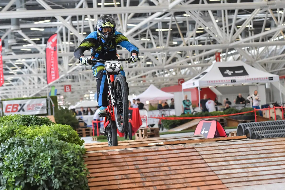 Terzarossa GP 380 EBX. Ne voglio una! Abbiamo provato la prima bici  (11)