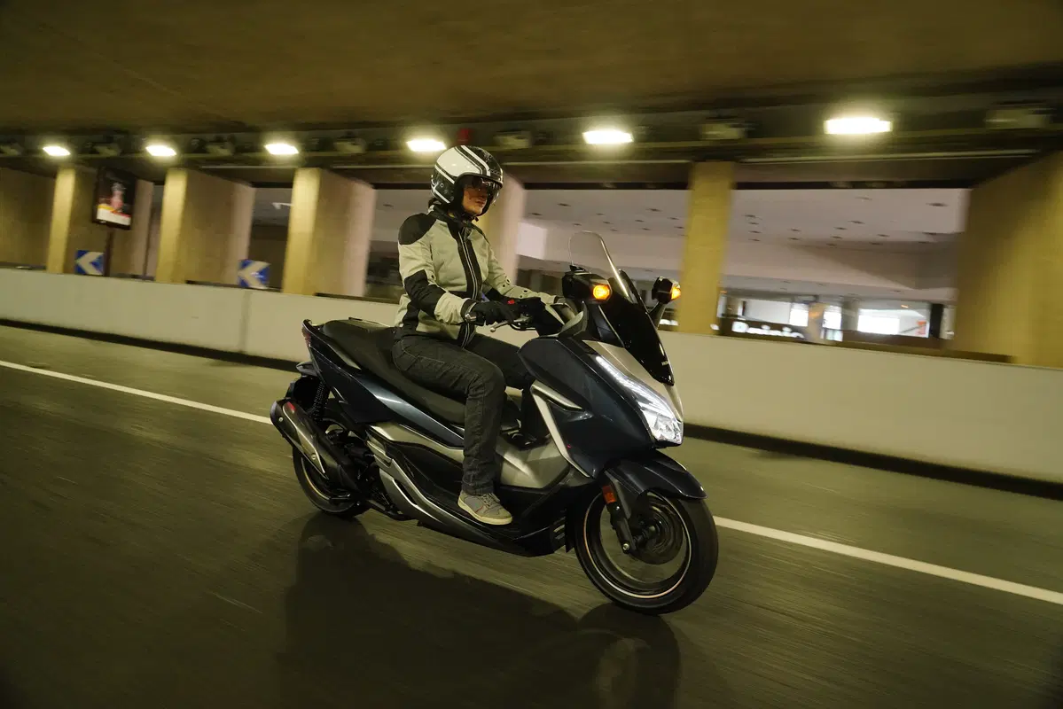 Honda Forza 300 e 125 | Tante novità (3)