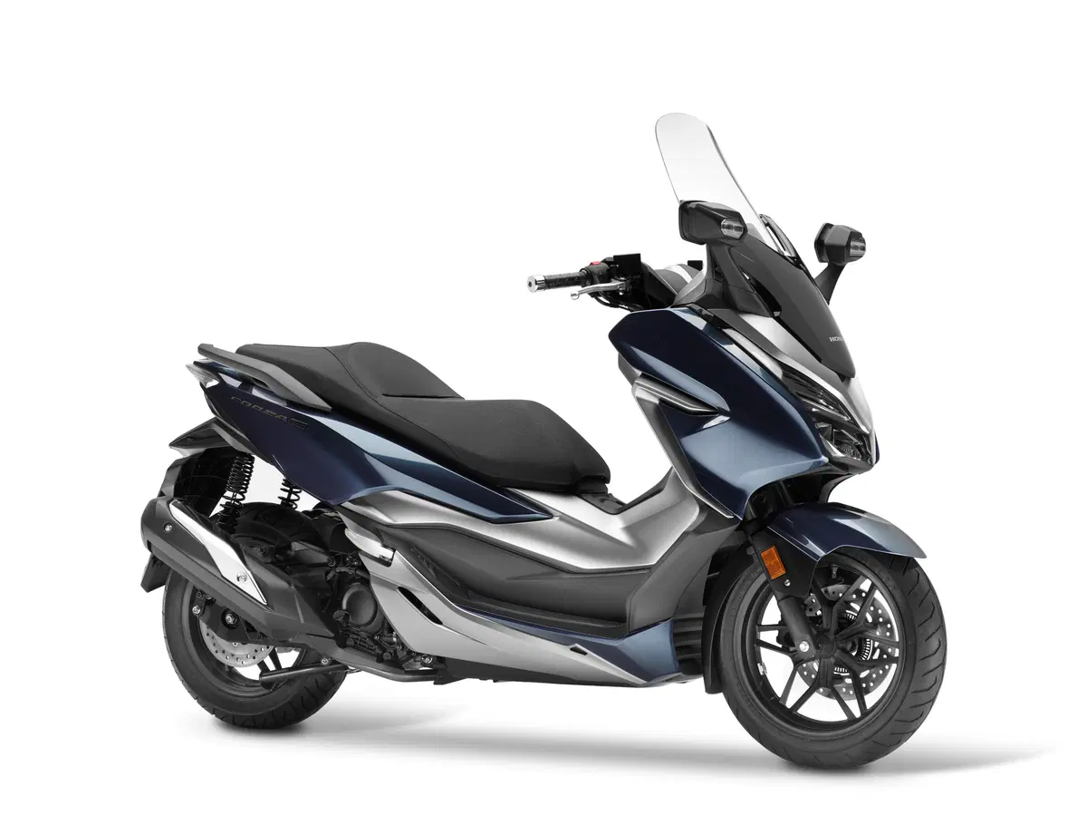 Honda Forza 300 e 125 | Tante novità (13)