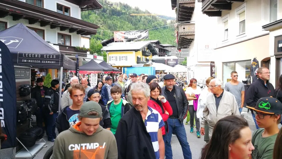 Club of Newchurch: continua a vivere a Neukirchen la passione delle moto, anche dopo il Tridays (10)