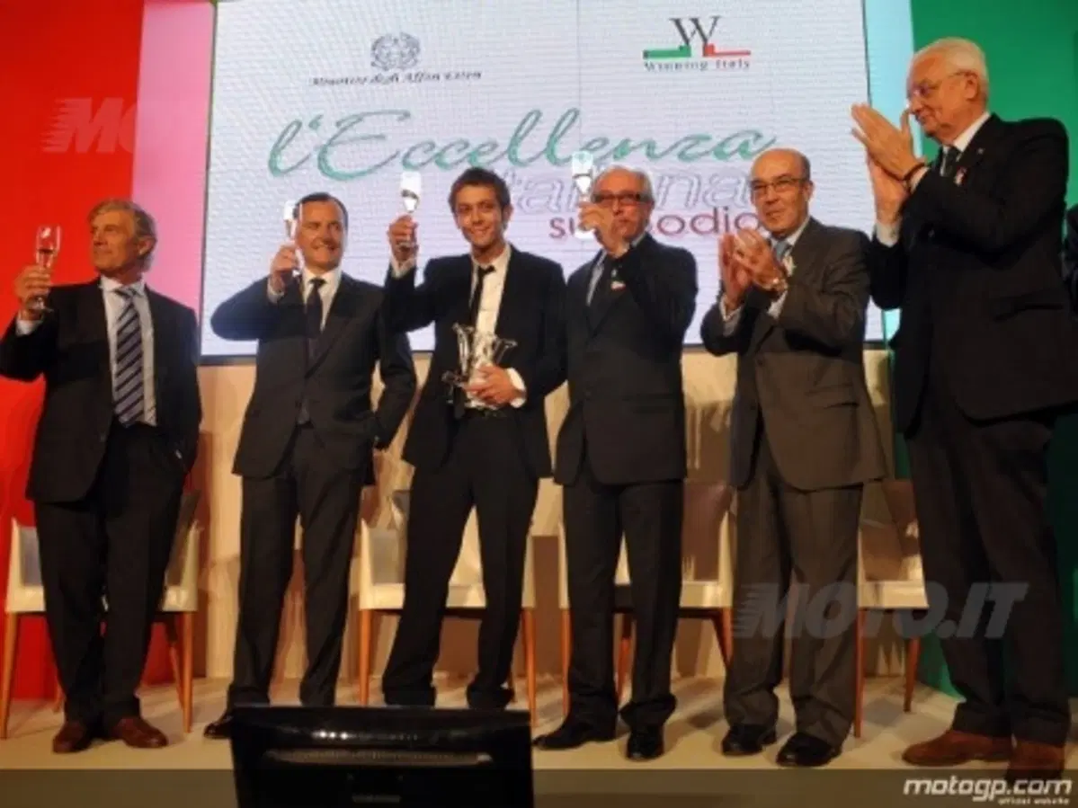 Rossi nominato "ambasciatore del Made in Italy" da Frattini (2)