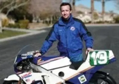 Spencer si congratula con Marquez per avergli soffiato il record