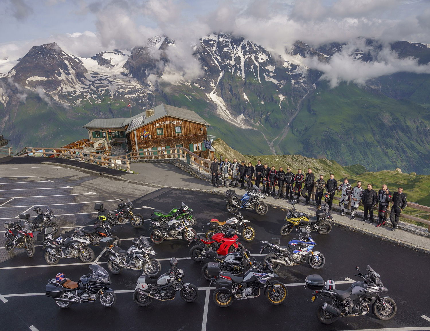 Con Louis Moto e i suoi prodotti sul Grossglockner