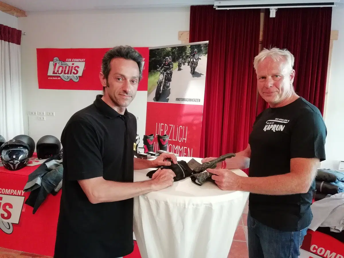 Con Louis Moto e i suoi prodotti sul Grossglockner (11)