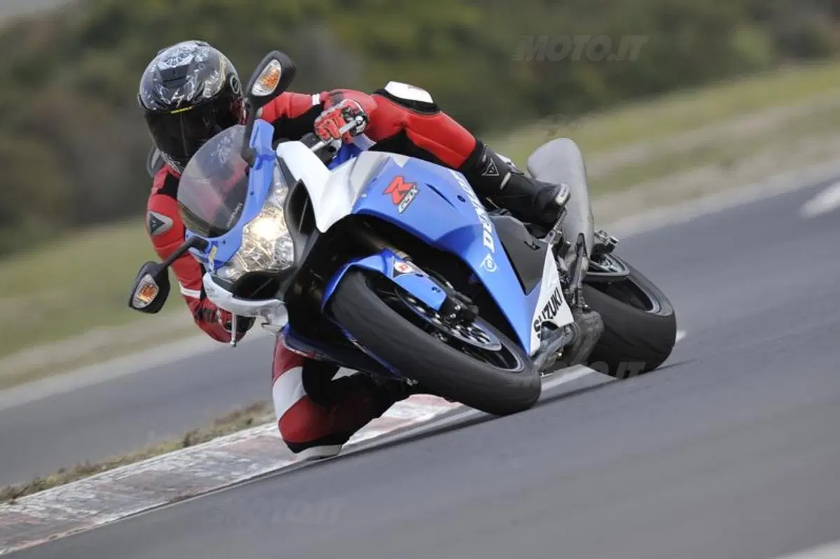 Dunlop SportSmart, pneumatico crossover (8)