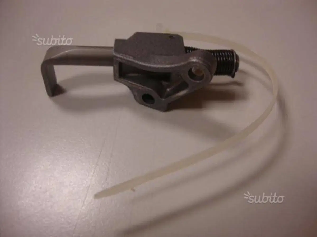Tendicatena completo per Intruder VL - VZ 800 Suzuki