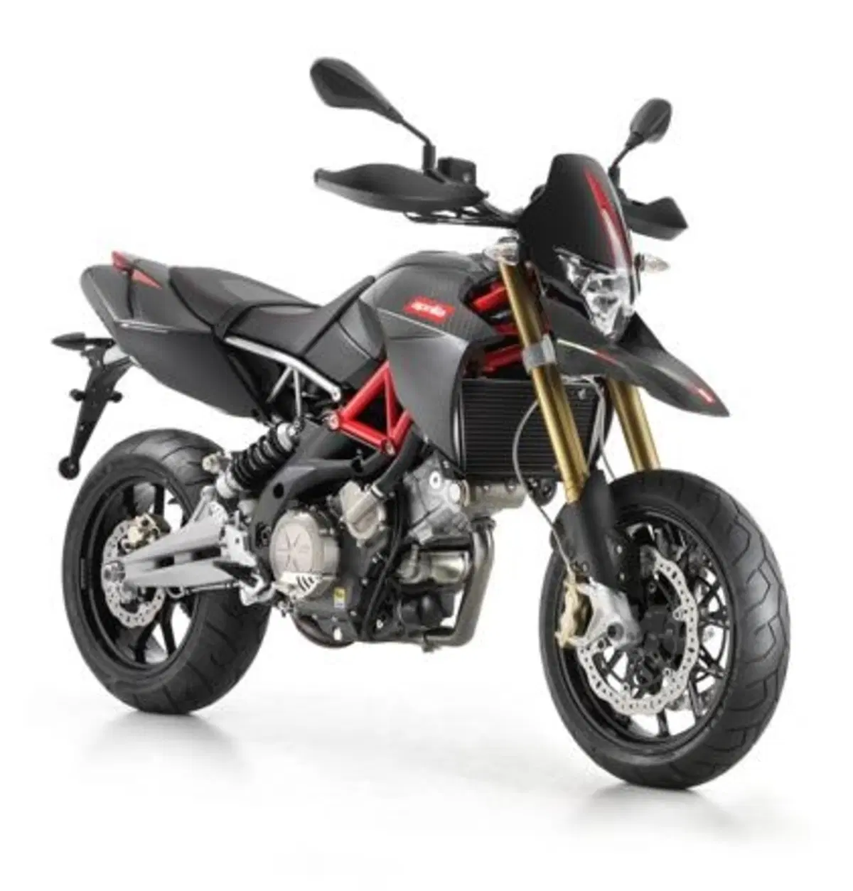 In arrivo l'Aprilia Dorsoduro Factory e la Shiver 2010