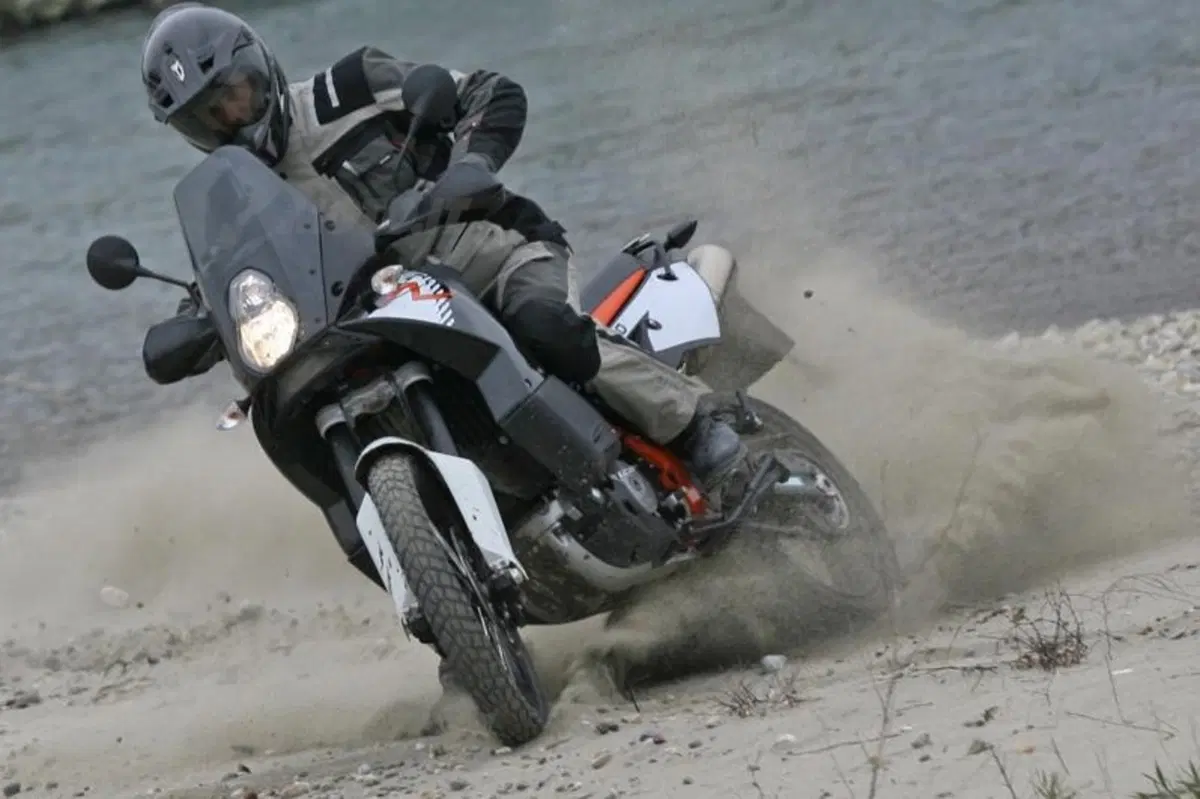 KTM Adventure 990 R 