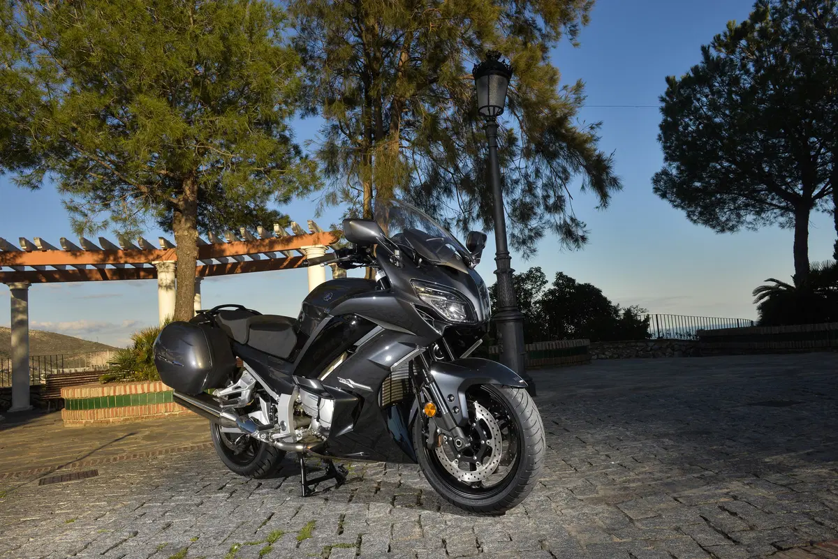 Yamaha FJR 1300 AE 2016 (14)