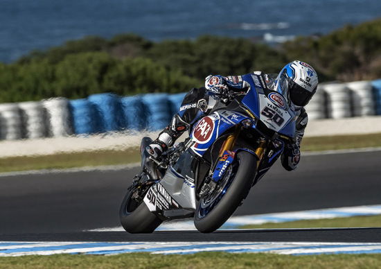 SBK. Guintoli è il più veloce nelle cronometrate di Phillip Island