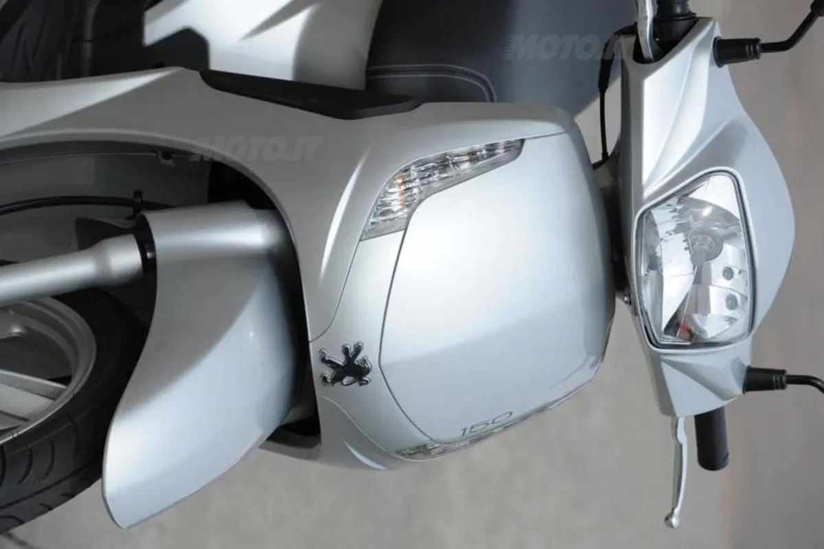 Peugeot Tweet 50, 125, 150 4T  (19)