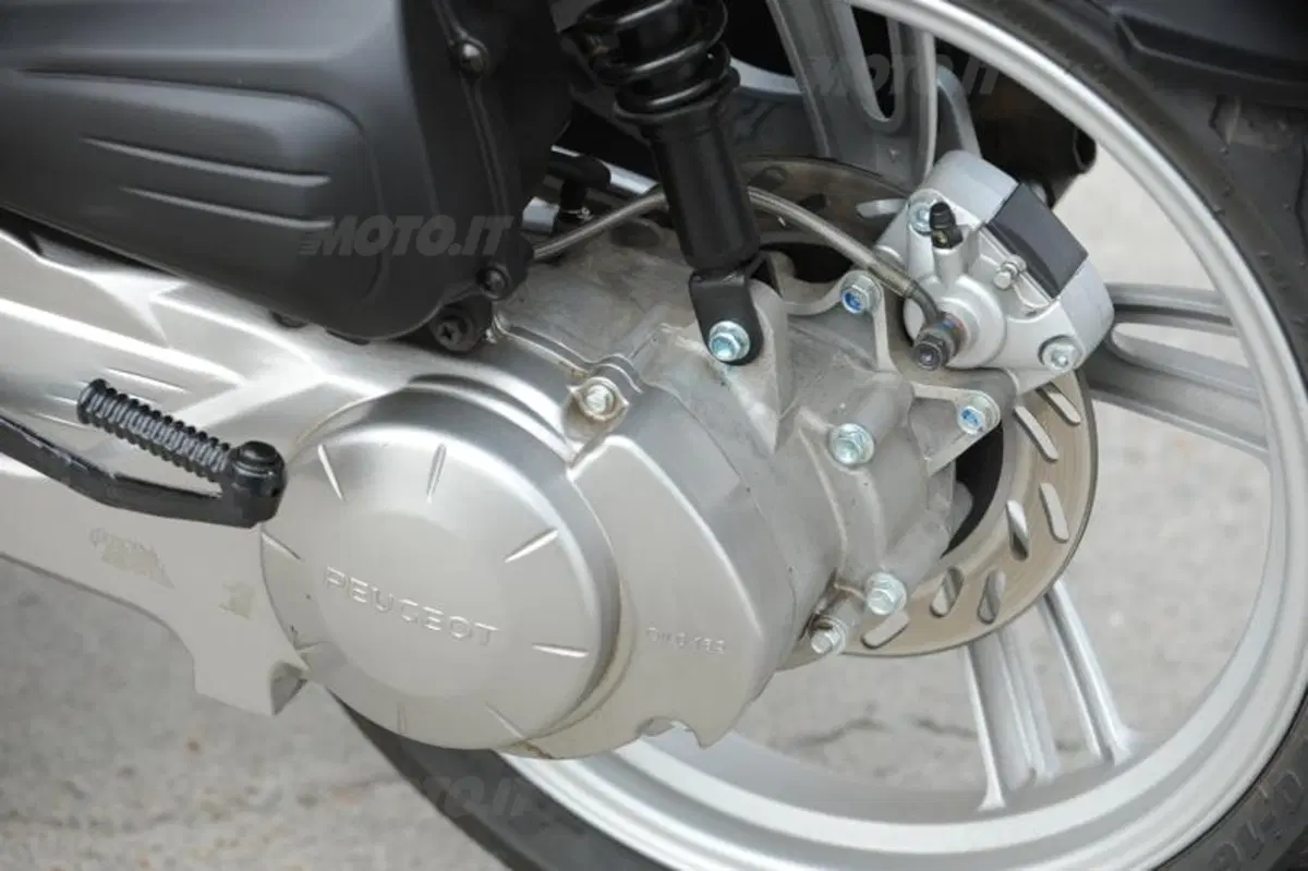 Peugeot Tweet 50, 125, 150 4T  (22)