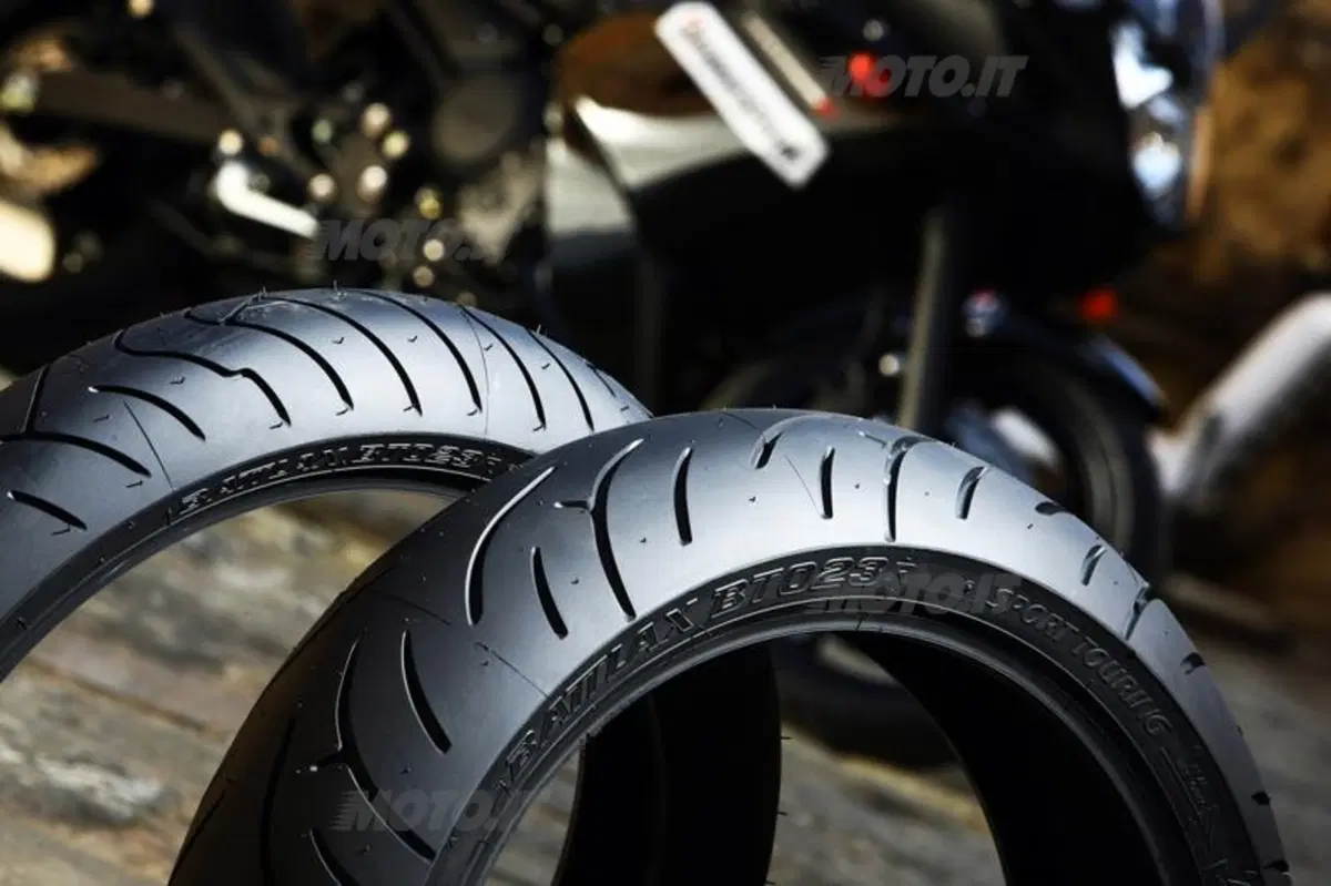 Bridgestone Battlax BT-023