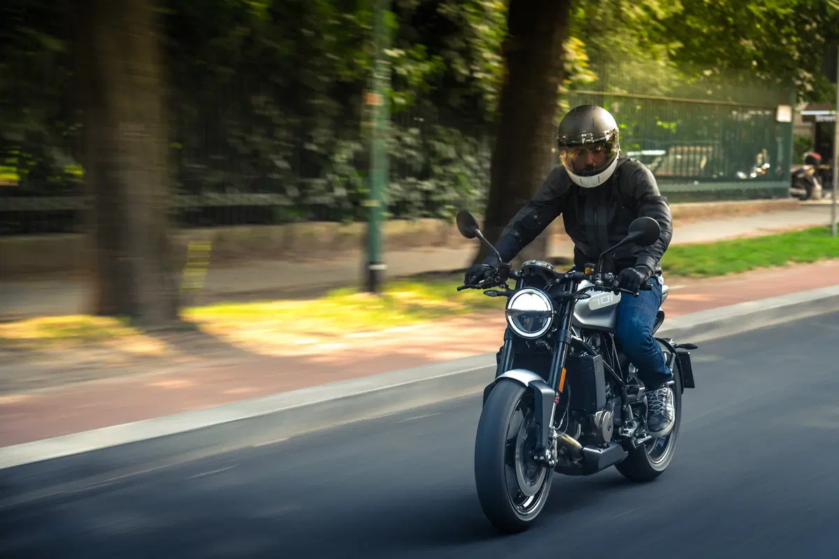Husqvarna Vitpilen 701, il futuro è bello (4)