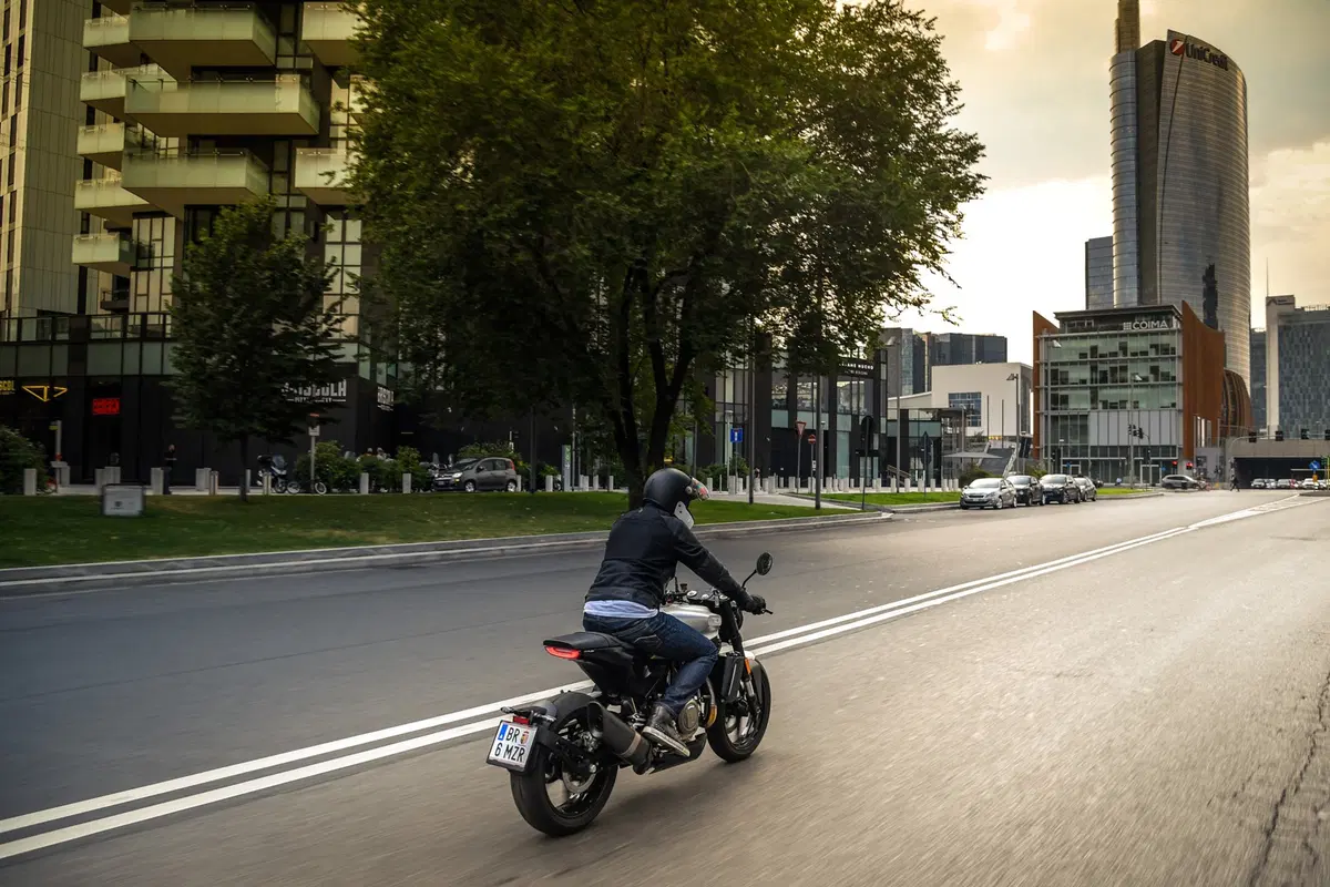 Husqvarna Vitpilen 701, il futuro è bello (7)