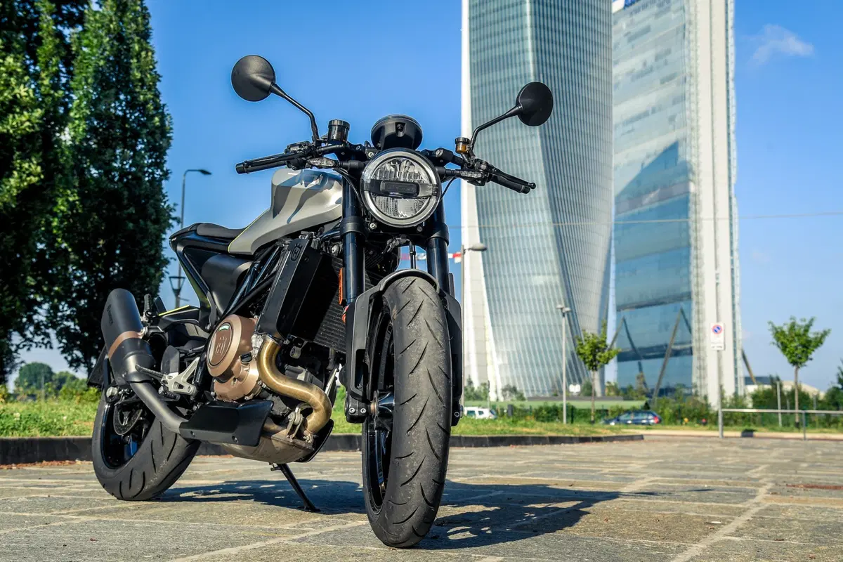 Husqvarna Vitpilen 701, il futuro è bello (22)