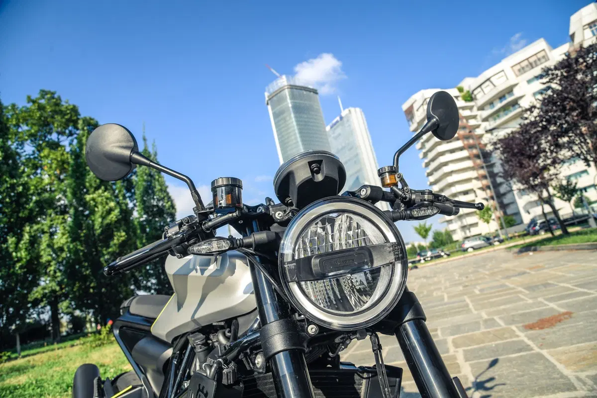 Husqvarna Vitpilen 701, il futuro è bello (28)