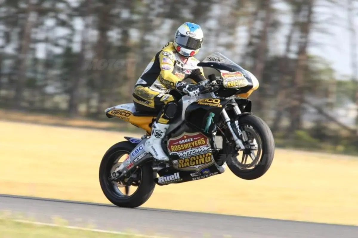 Erik Buell, a ruota libera