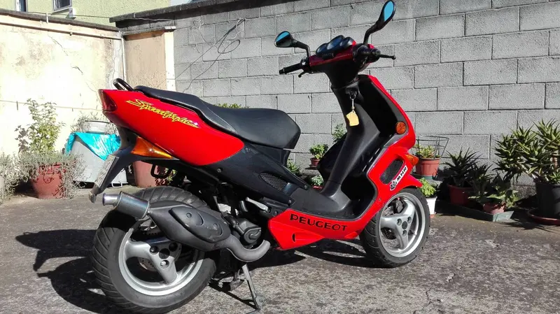 Peugeot Speedfight 50 LC (8)