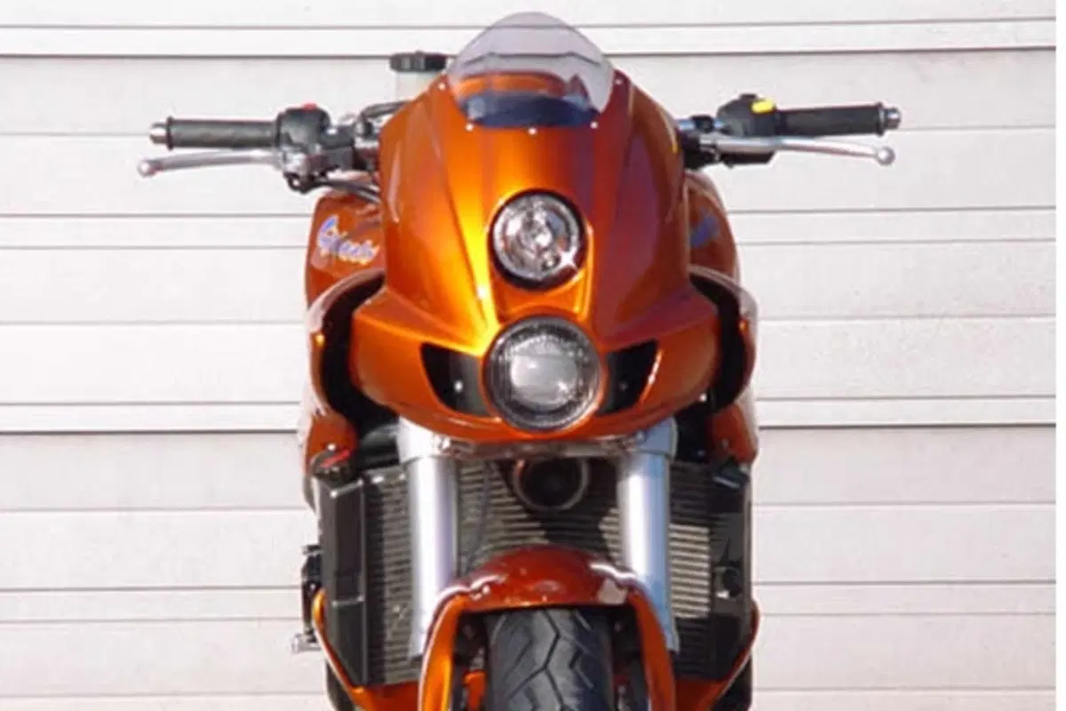 Bakker Grizzly Allround, la bestia per i giramondo veloci (4)