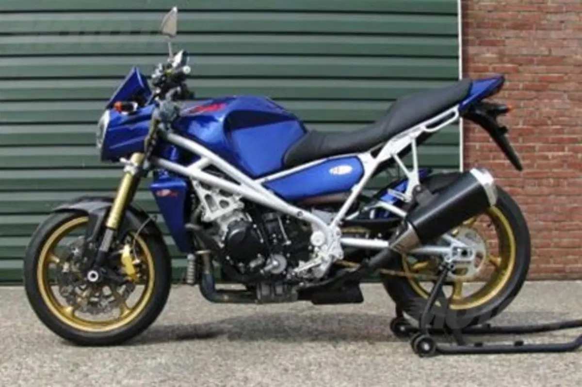 Bakker Grizzly Allround, la bestia per i giramondo veloci (10)