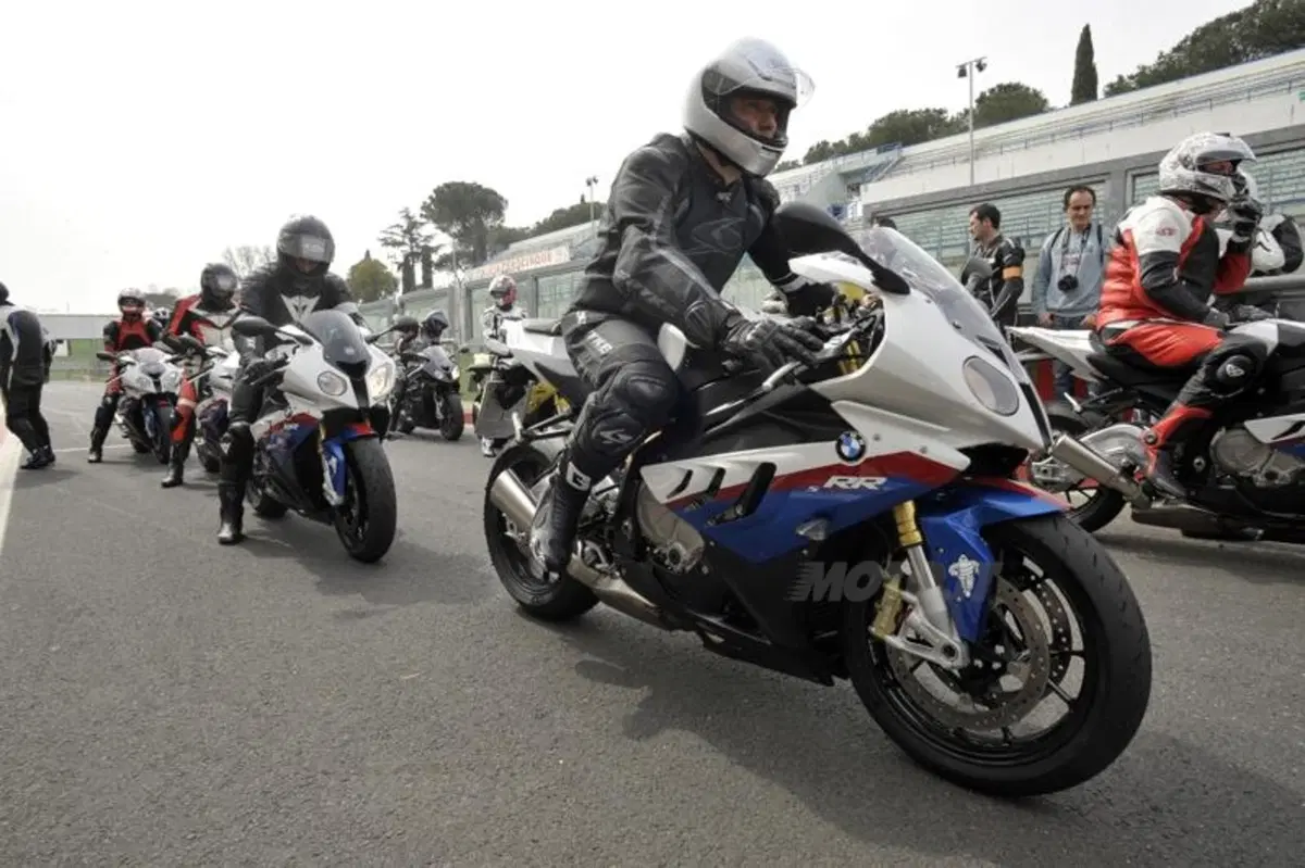 BMW Motorrad Sport Academy (12)