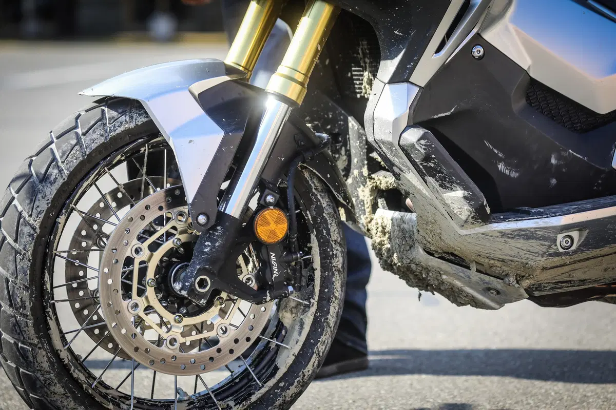 Sfida maxiscooter: Honda X-ADV vs Yamaha TMAX 2018 (31)