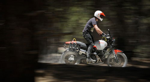 Ducati Scrambler Desert Sled Earle Alaskan, quando enduro fa rima con Ducati (2)