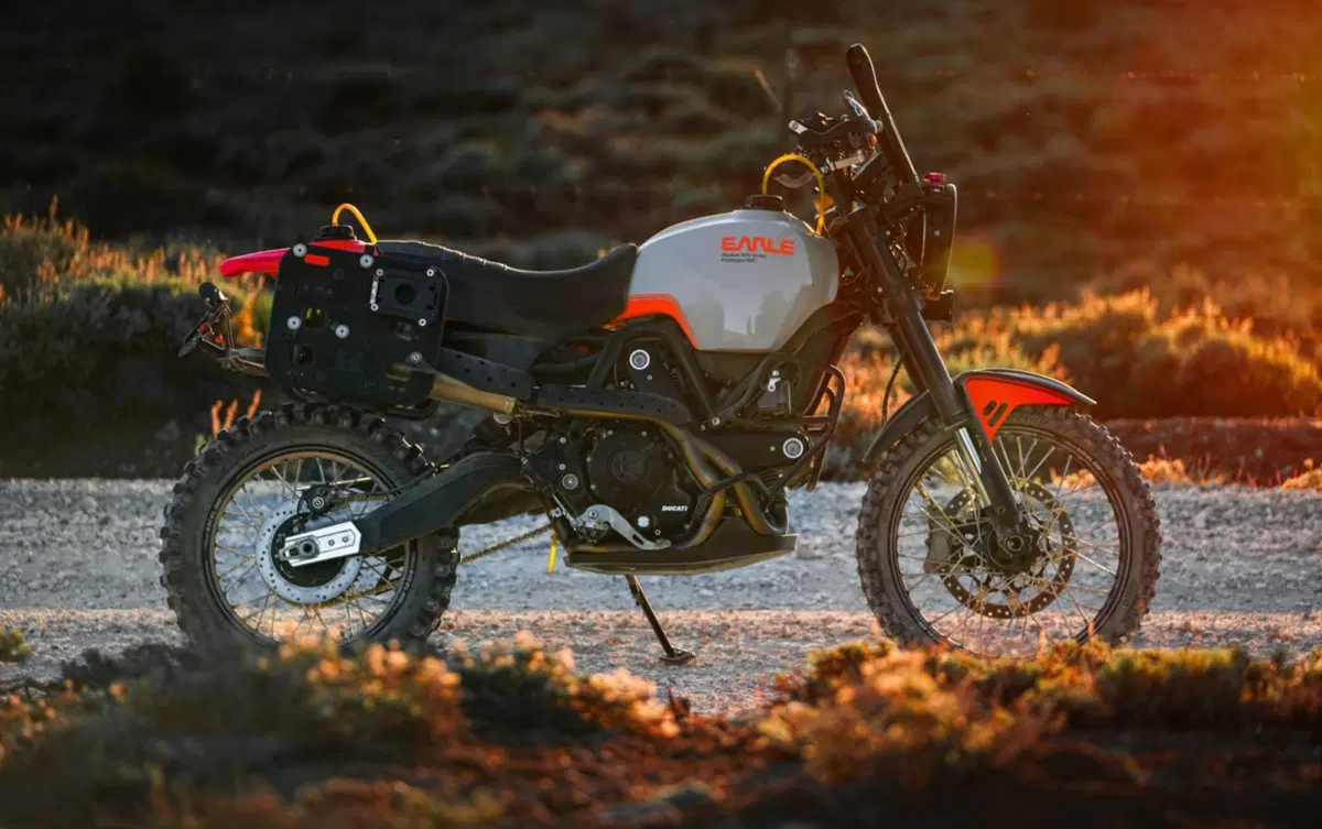 Ducati Scrambler Desert Sled Earle Alaskan, quando "enduro" fa rima con "Ducati"