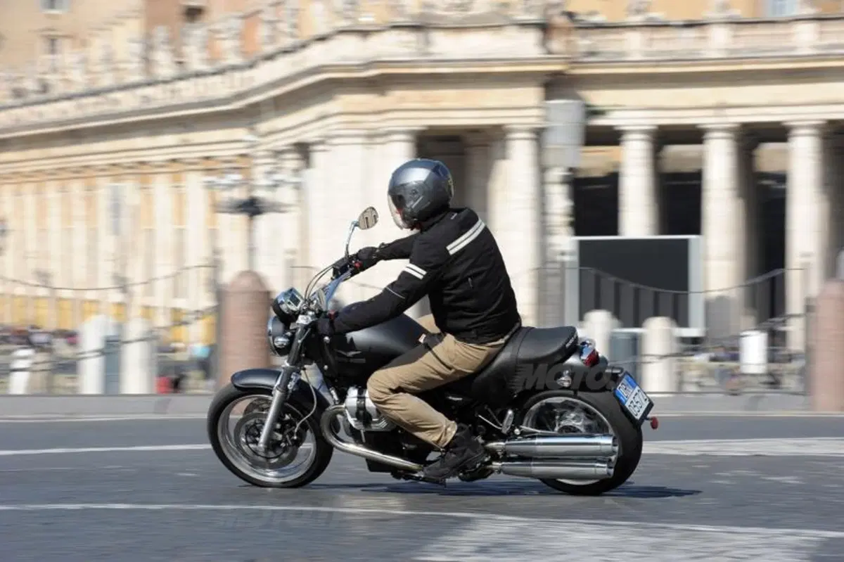 Moto Guzzi Bellagio 940 