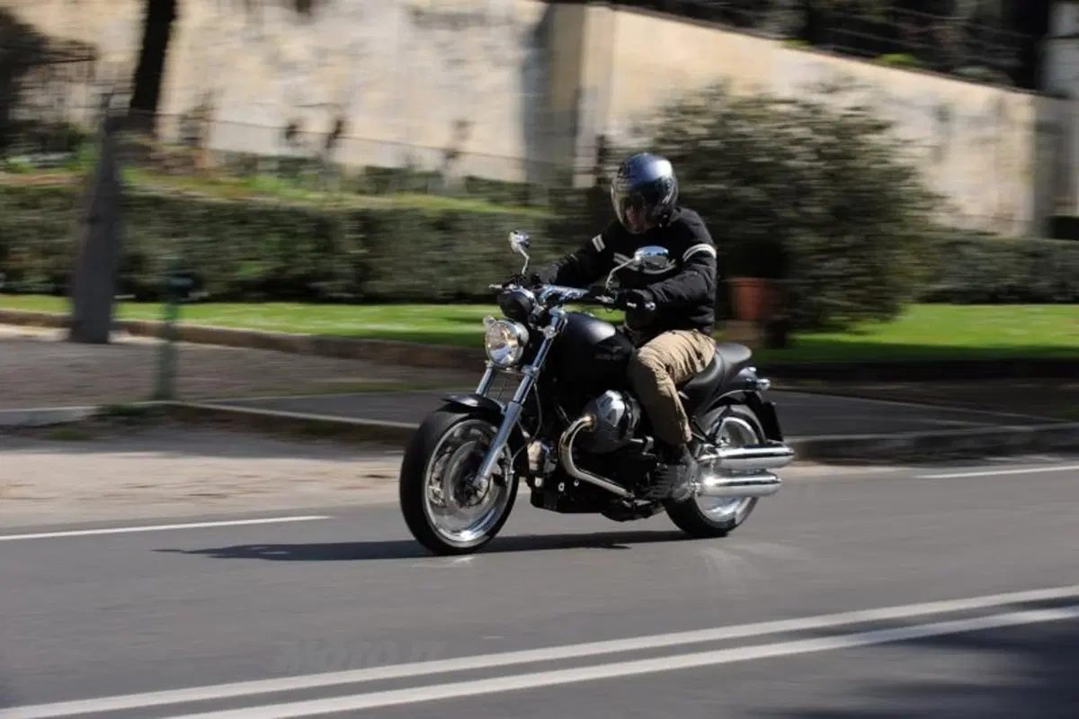 Moto Guzzi Bellagio 940  (5)