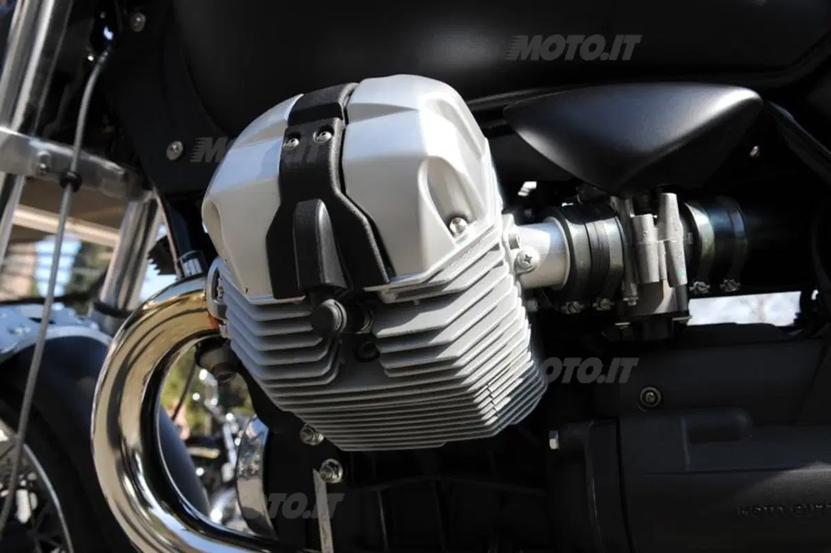 Moto Guzzi Bellagio 940  (16)