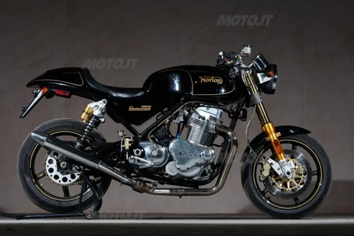 Consegnata la prima Norton Commando