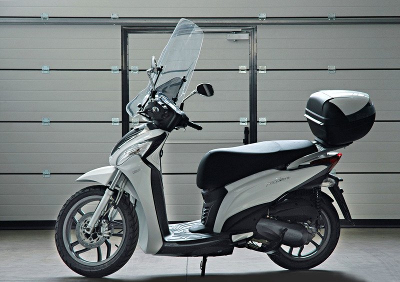 Kymco People 125 People 125i One DD (2016 - 17) (6)