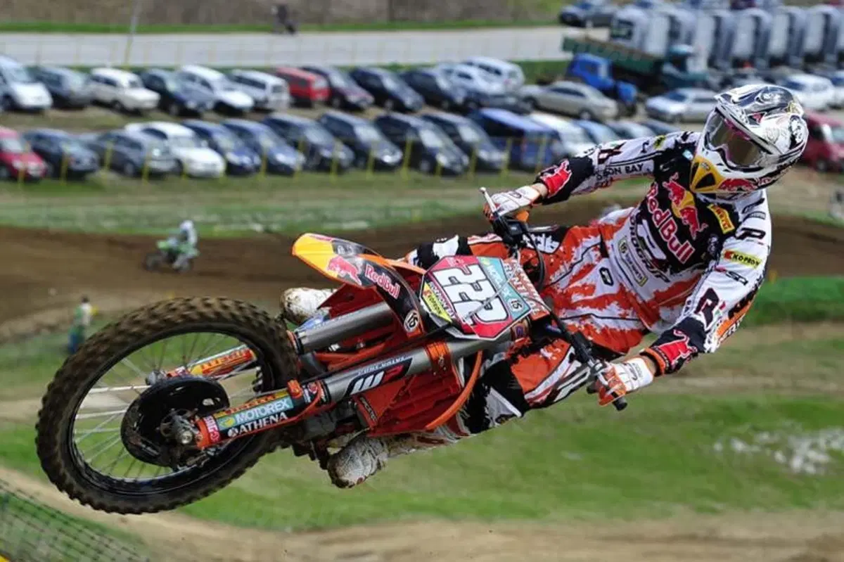 Nagl, Roczen, Laier über alles