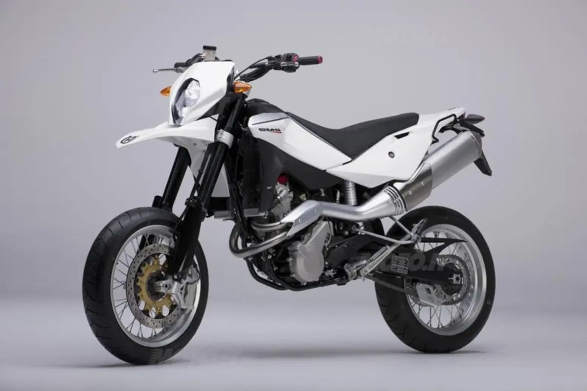 Husqvarna TE 630 e SM 630  (19)