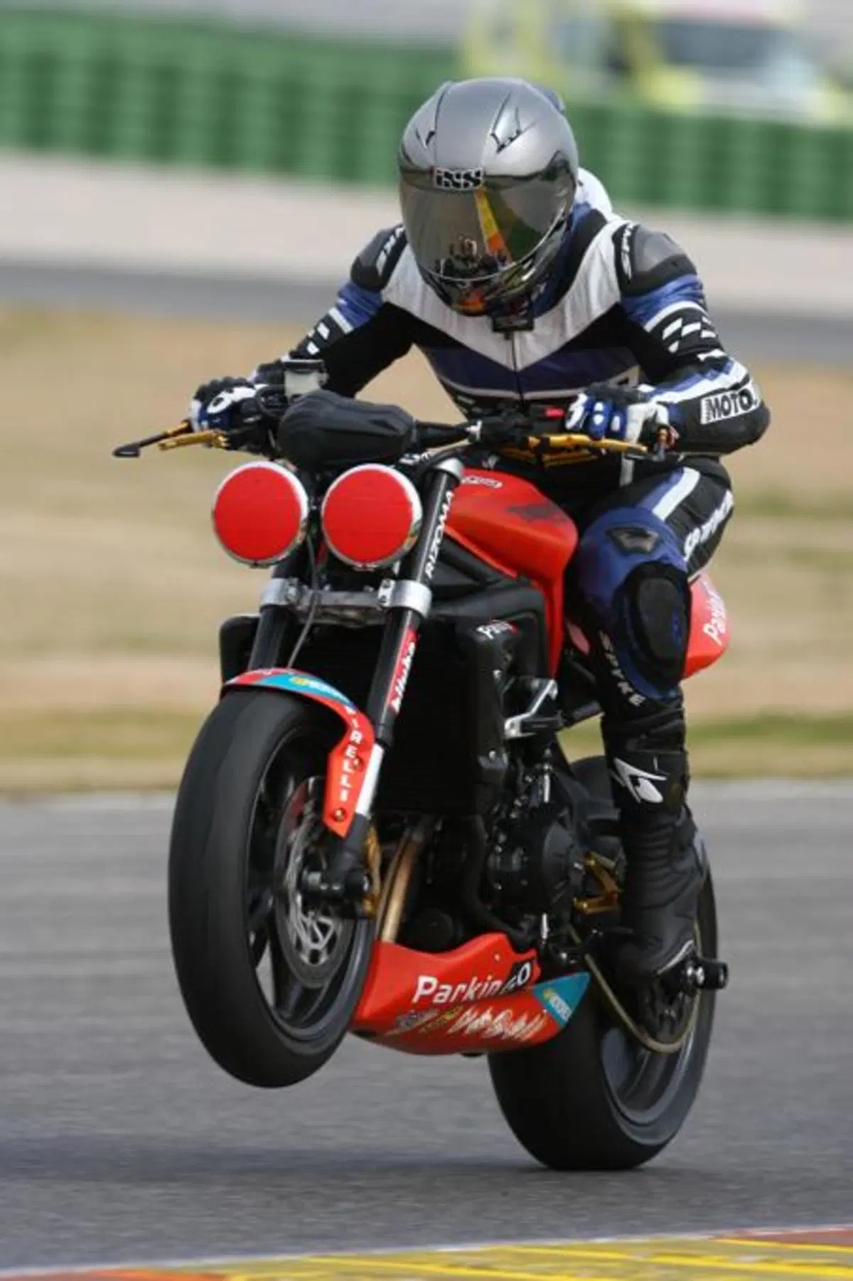 Triumph Street Triple 675 Trofeo  (11)
