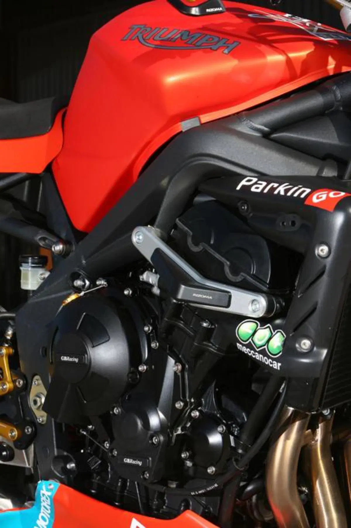 Triumph Street Triple 675 Trofeo  (21)
