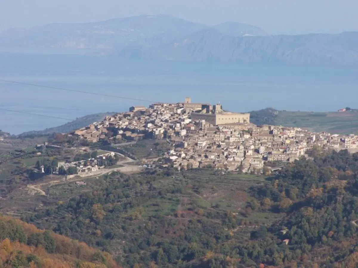Tre itinerari in Sicilia d'agosto 1 - Montalbano Elicona e Piccolo museo (6)