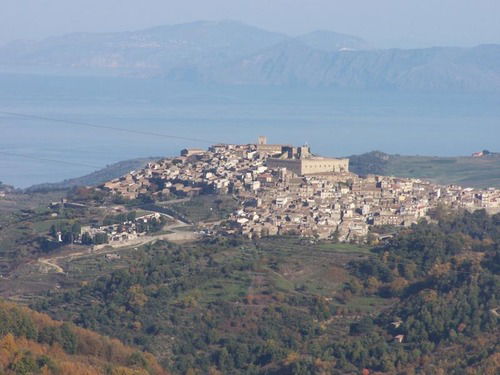 Altra vista di Montalbano Elicona