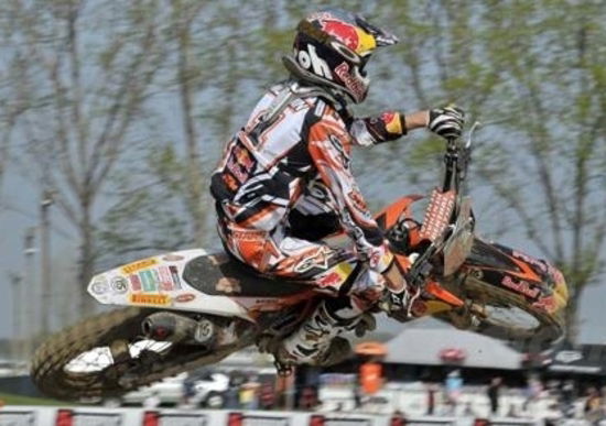 Cairoli e Philippaerts: a Mantova è subito spettacolo