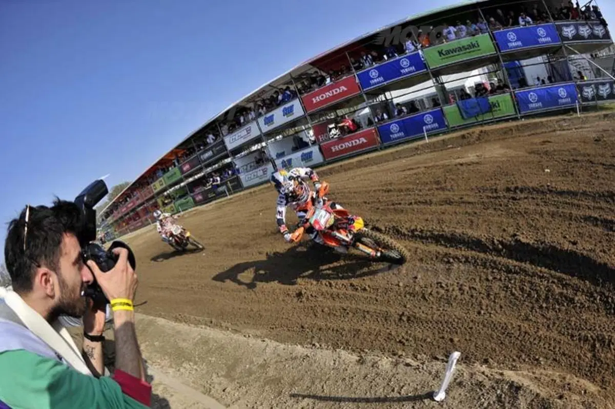 Cairoli e Philippaerts: a Mantova è subito spettacolo (4)