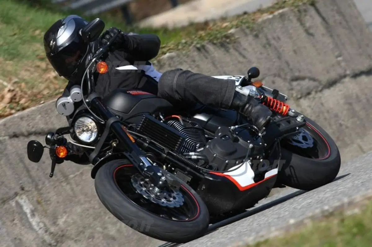 Harley-Davidson  XR1200X  (13)