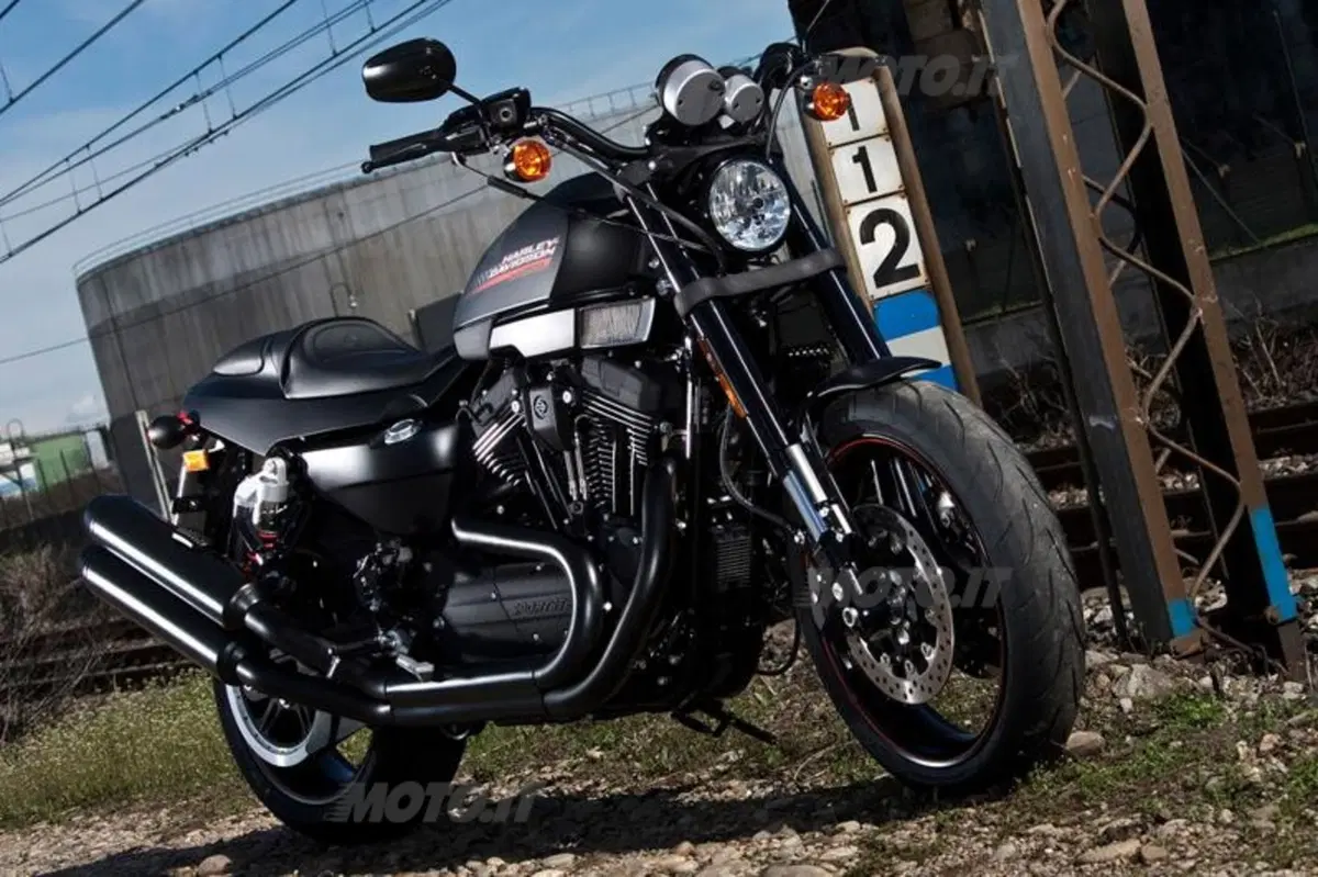Harley-Davidson  XR1200X  (17)