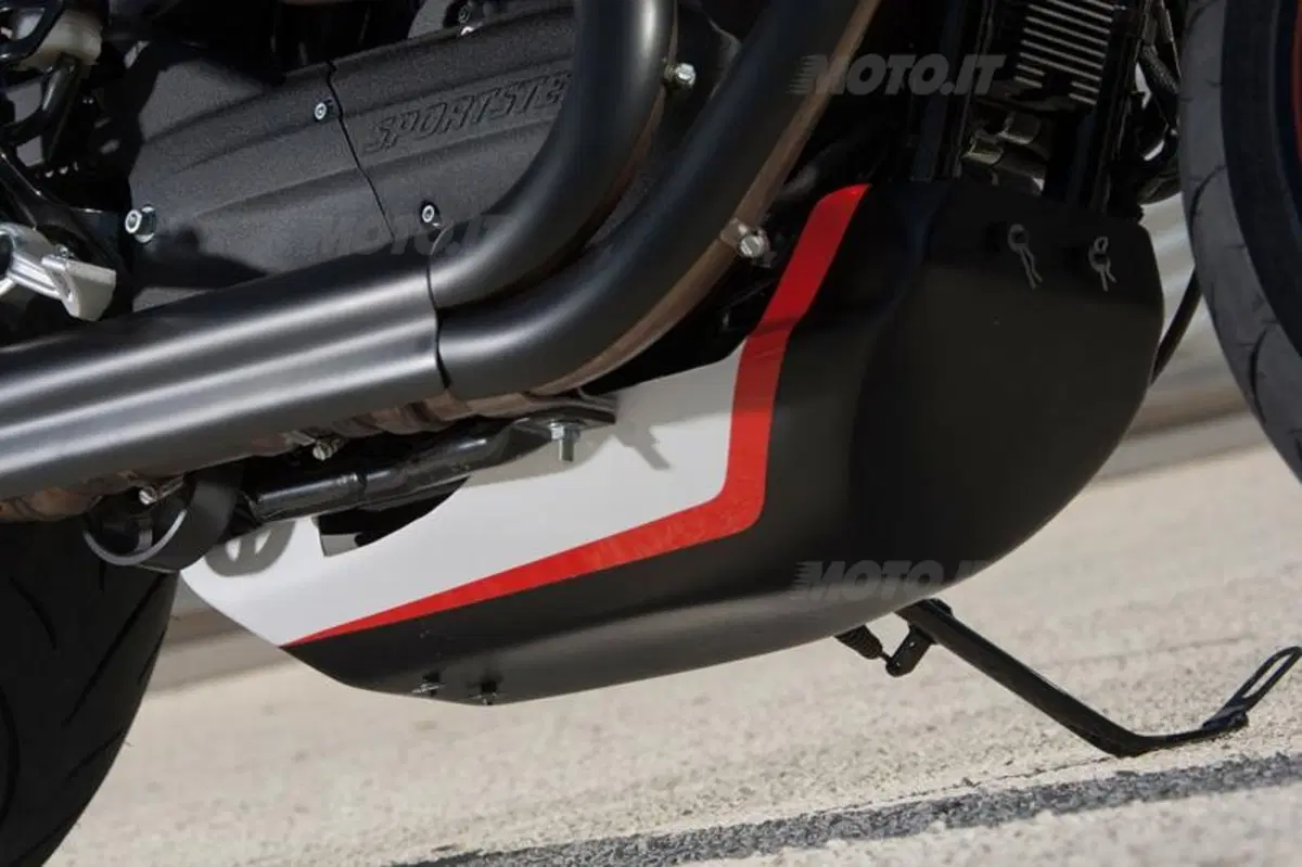 Harley-Davidson  XR1200X  (43)