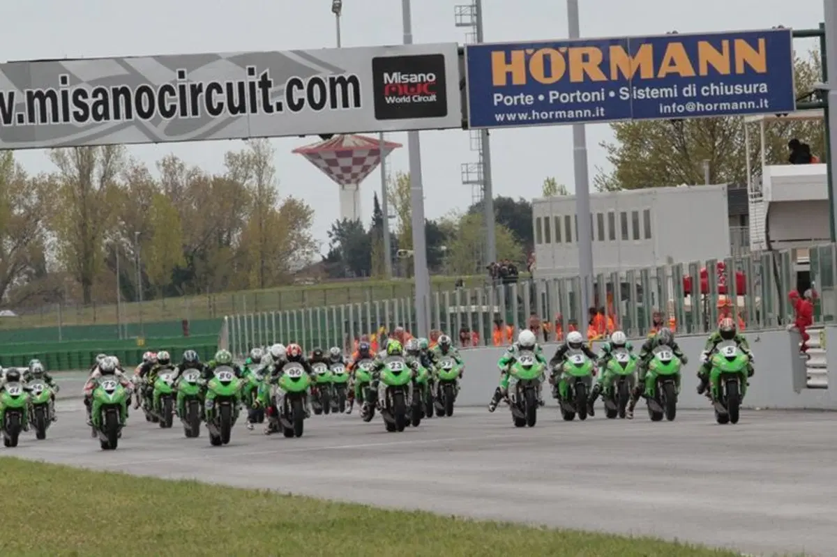 I trofei Kawasaki a Misano (2)