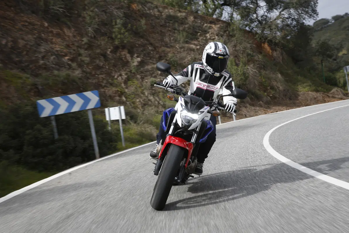 Honda CB500F (17)